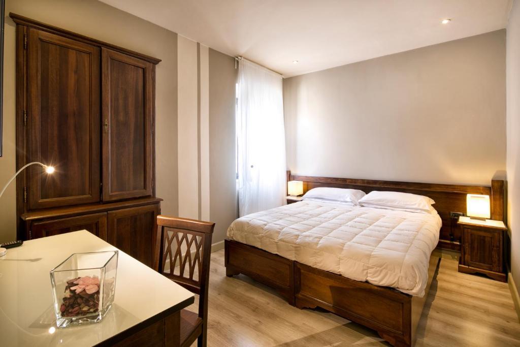 Hotel Degli Affreschi Montefalco Quarto foto
